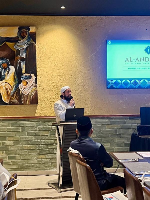 Fundraising Dinner for Al-Andalusia Islamic University of Spain - Image 1