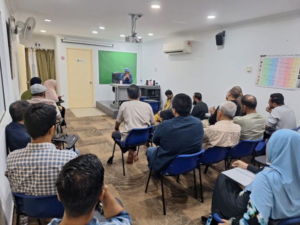 Q&A SESSION WITH SHEIKH BILAL PHILIPS - Image 4