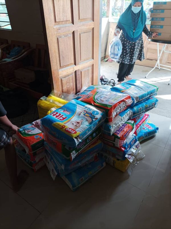 BANTUAN MANGSA BANJIR - Image 91