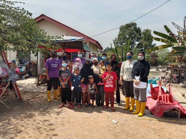 BANTUAN MANGSA BANJIR - Image 29