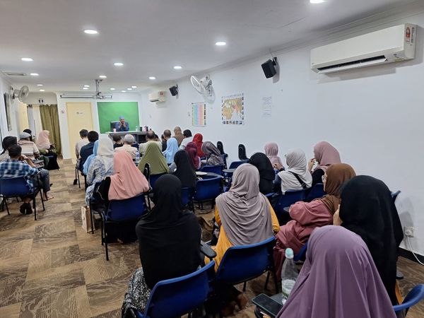 Q&A SESSION WITH SHEIKH BILAL PHILIPS - Image 1