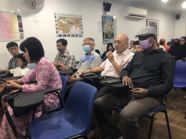 IFTAR RAMADHAN WITH NON MUSLIM - Image 3