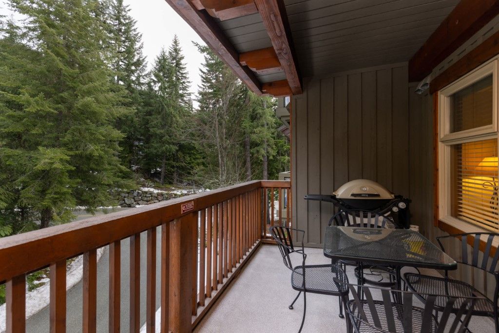 Lost Lake Lodge - 1 Bedroom Suite thumbnail 14