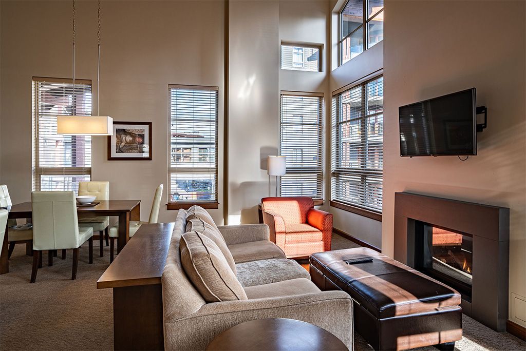 Sutton Place Hotel - B3 photo 1