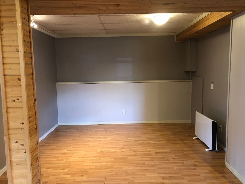 368 Pearkes Dr thumbnail 7