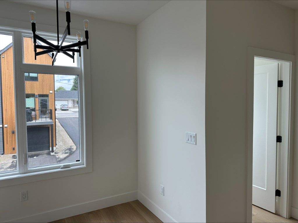 #18 414 Humbert St. thumbnail 13