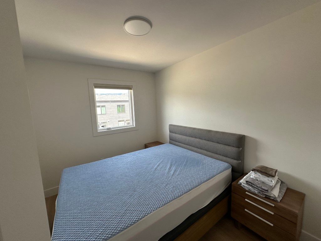 #10 414 Humbert St thumbnail 13