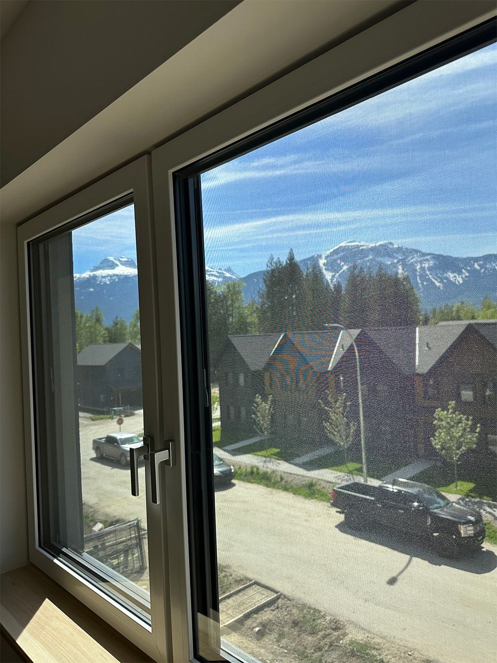 1034 Keystone Cres thumbnail 9