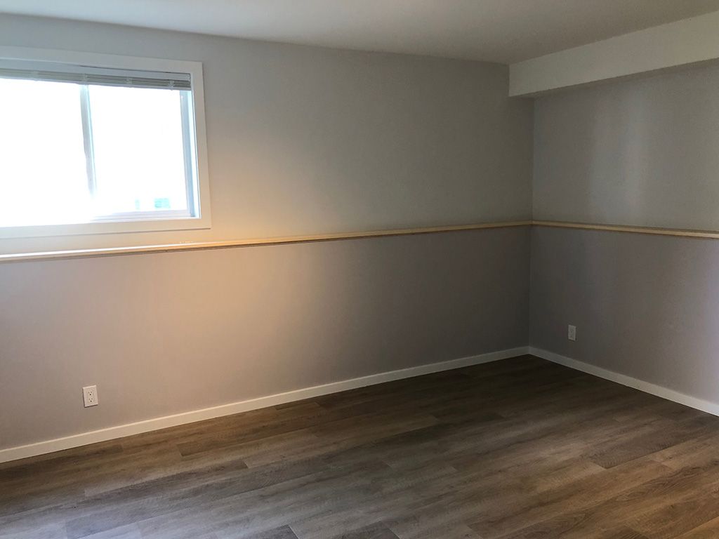 368 Pearkes Dr thumbnail 8