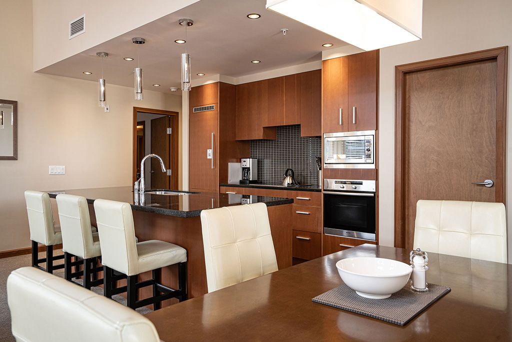 Sutton Place Hotel - B3 thumbnail 6