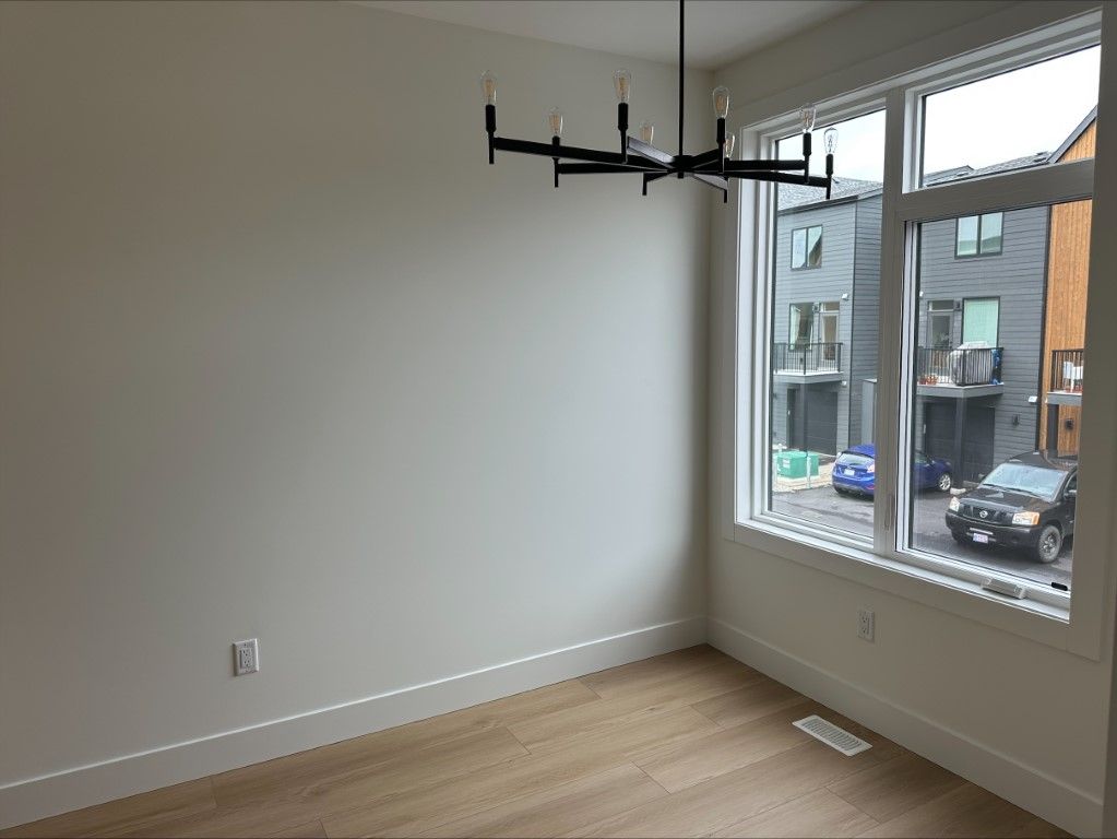 #18 414 Humbert St. thumbnail 12