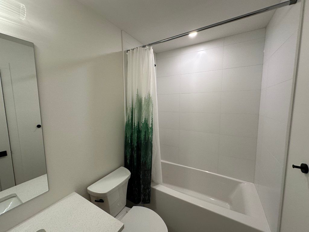 #10 414 Humbert St thumbnail 12