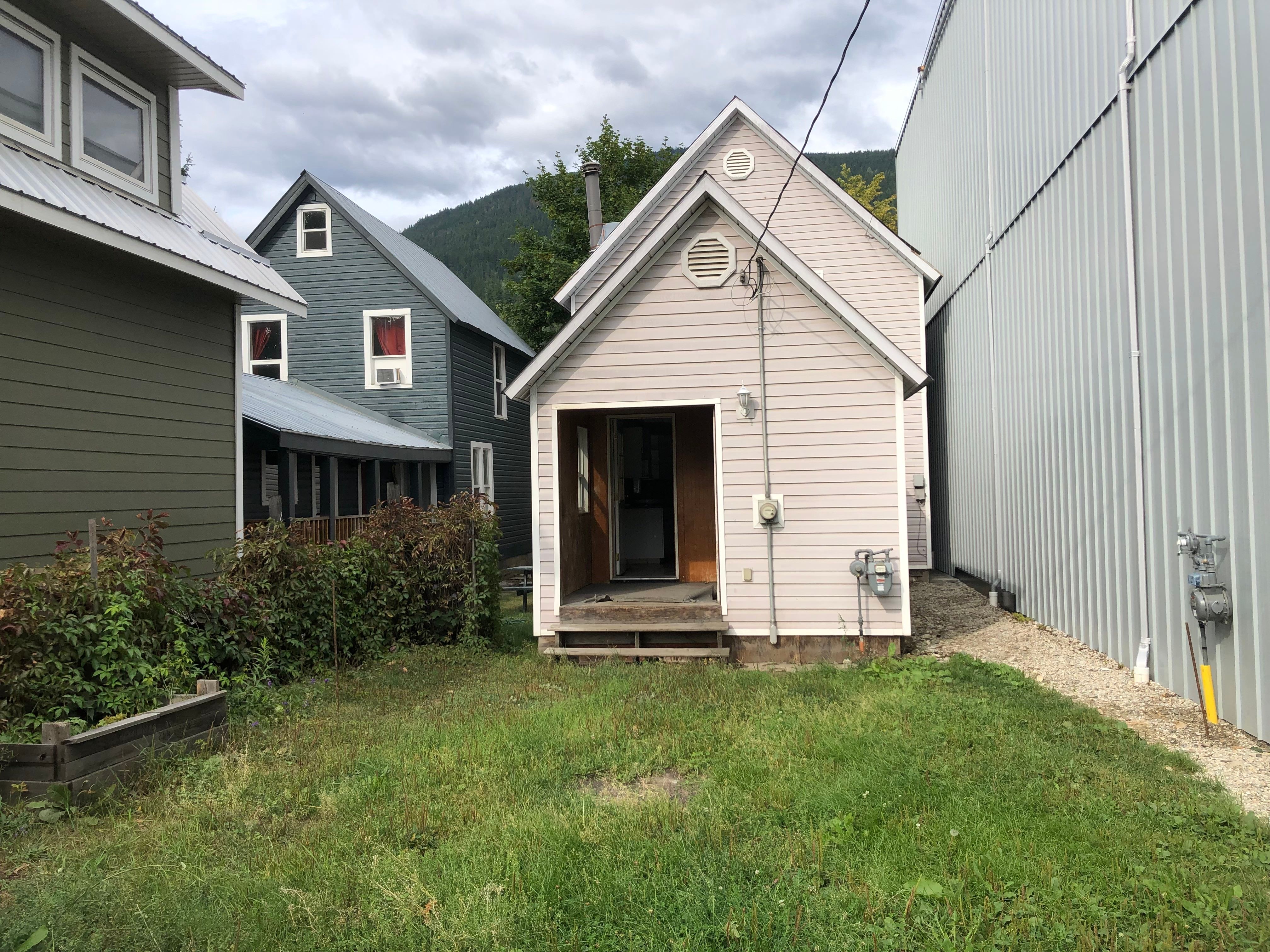 413 1st St W thumbnail 13