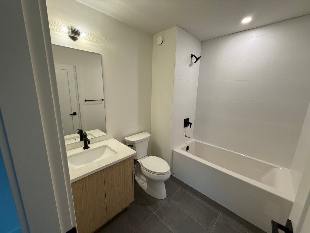 #32 414 Humbert St. thumbnail 10
