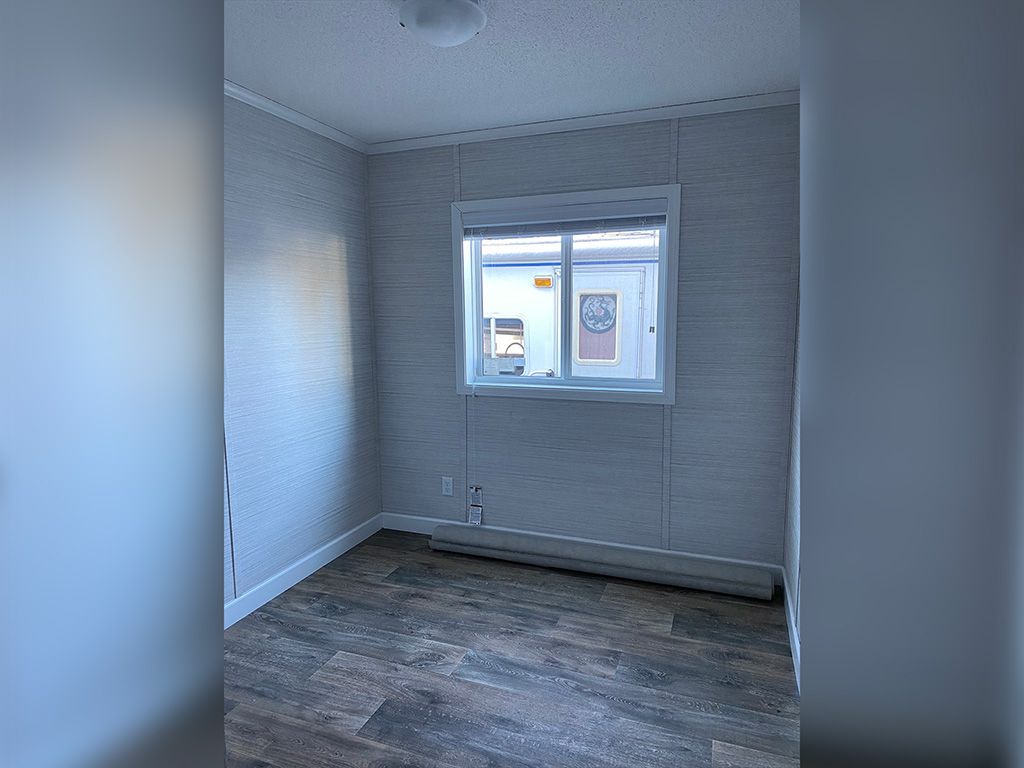 #6-606 Edward St. thumbnail 4