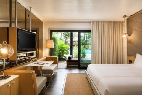 cabana-poolside-room