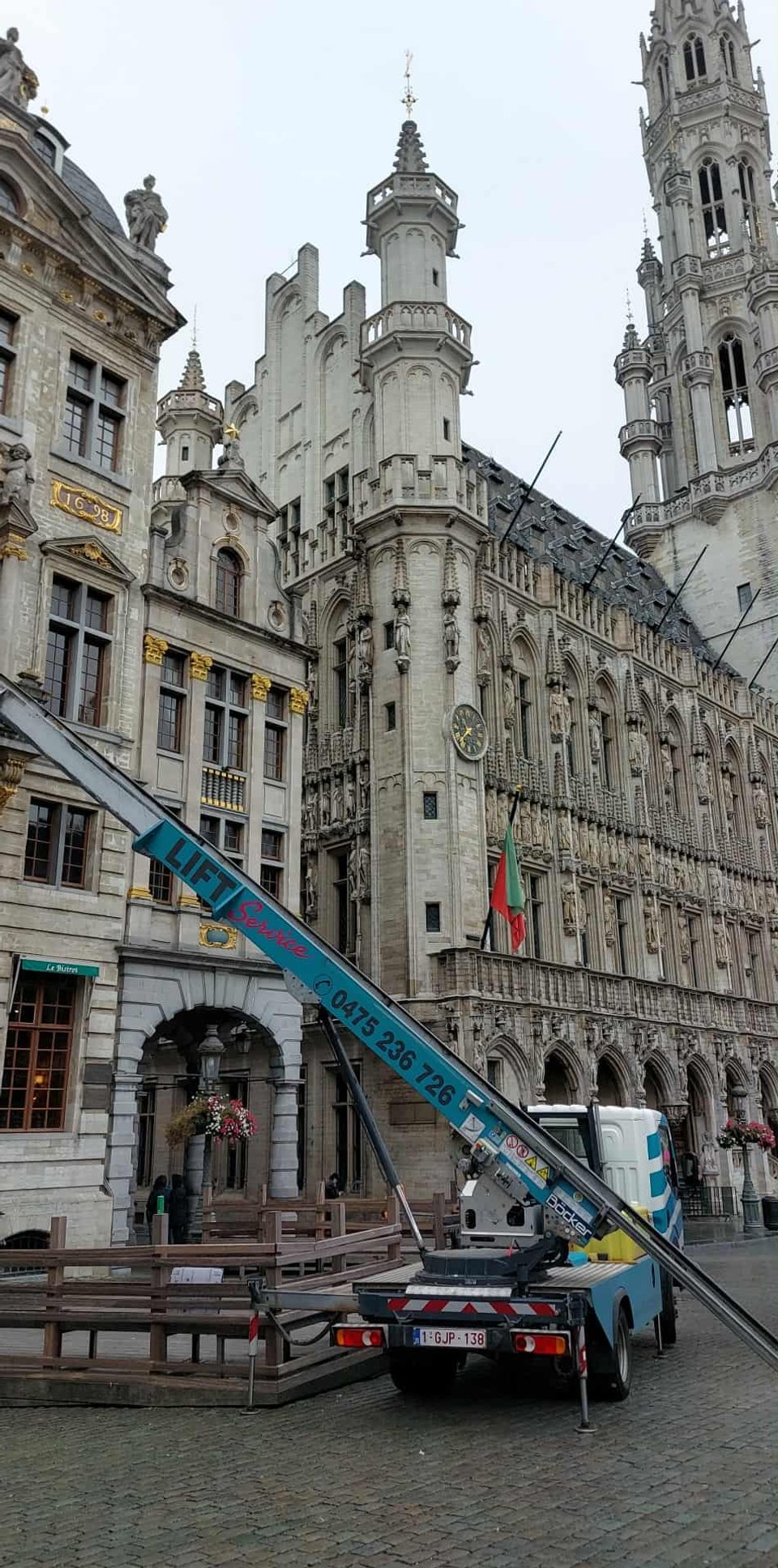 Lift Grote Markt Brussel 2