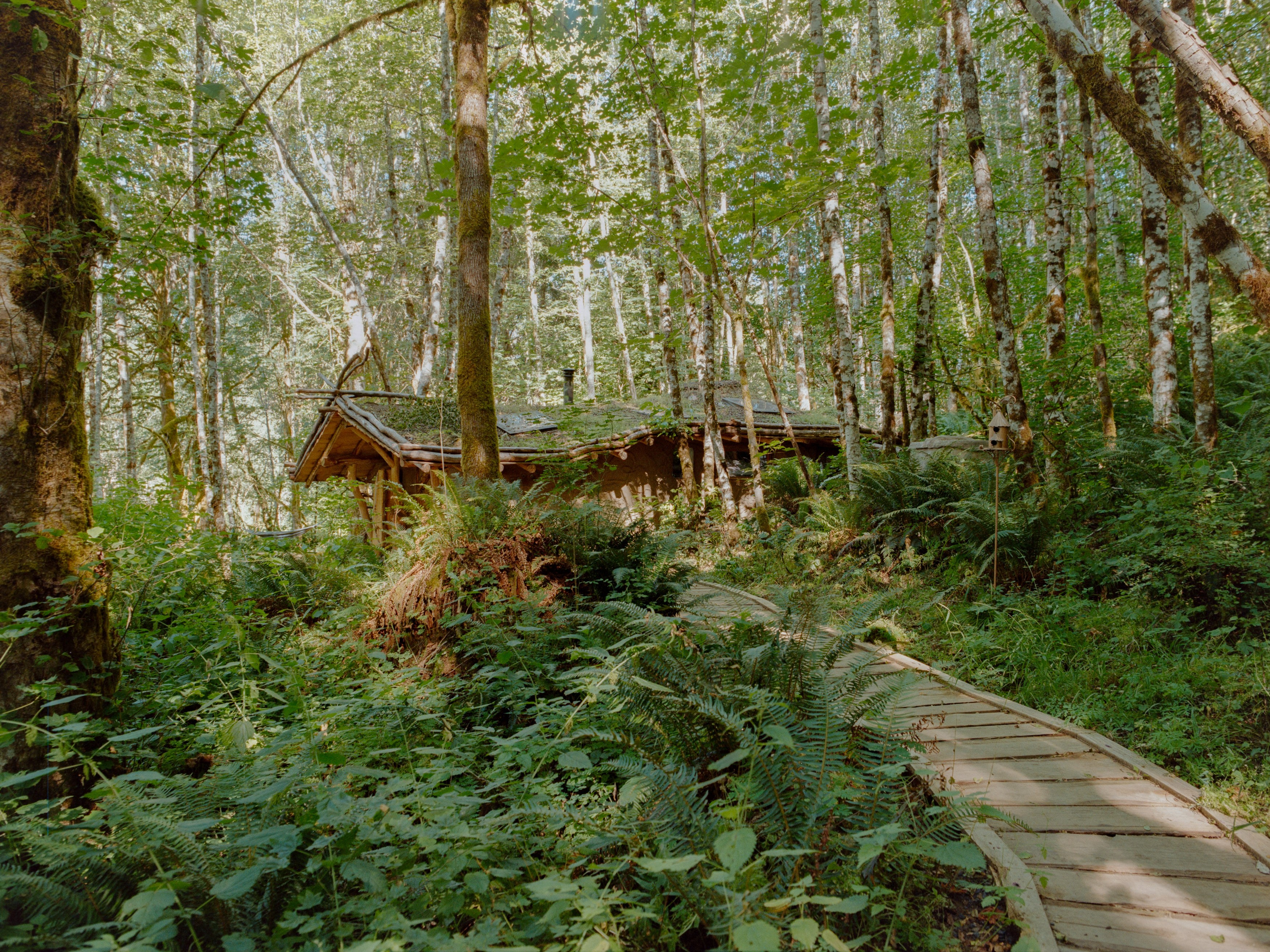 Photography from gallery all/a-cob-home by Nathaniel Perales