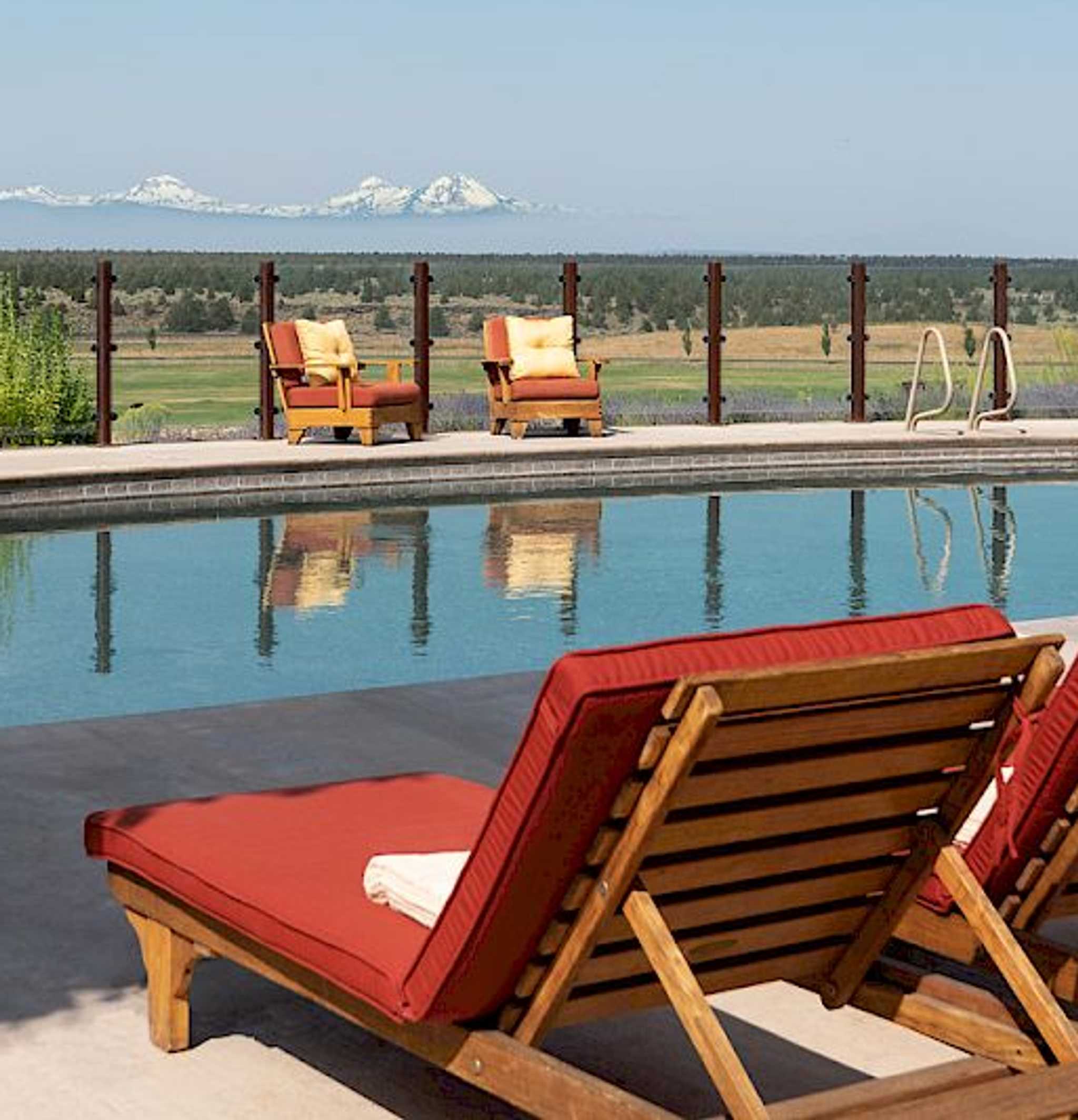 Cascade Pool Brasada Ranch Real Estate | Brasada Ranch