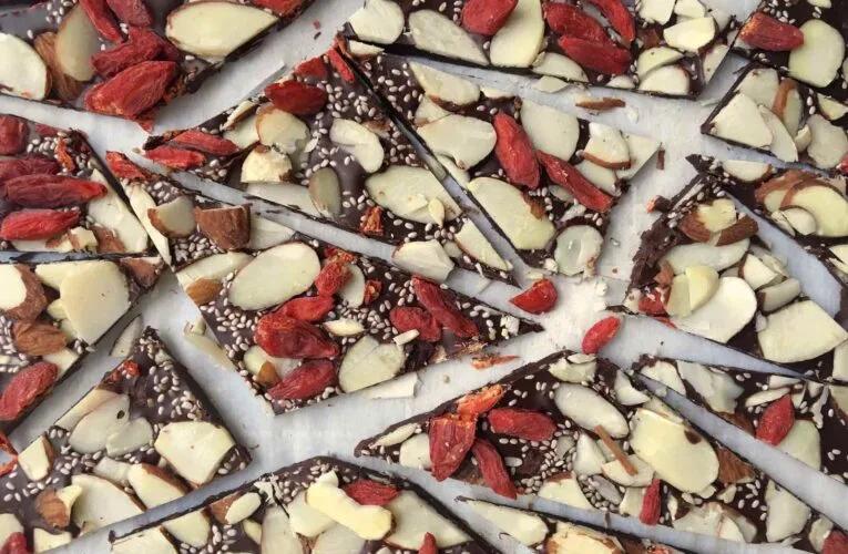 dark chocolate superfood bark|Superfood Dark Chocolate Bark