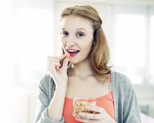 How to Satisfy Your Sweet Tooth Without Added Sugar