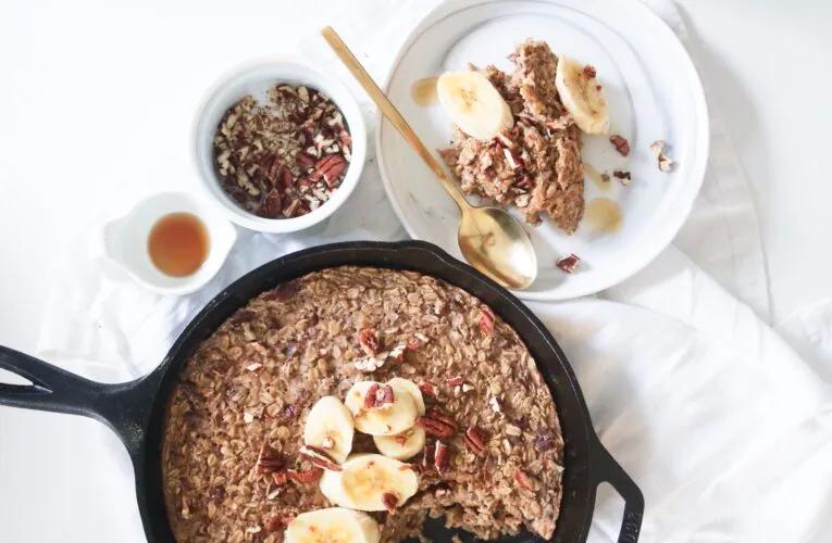 Cinnamon Oatmeal Banana Bread Skillet