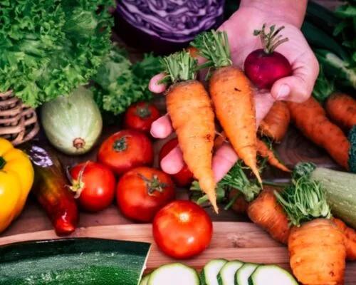 How Many Carbs Are Really in Vegetables?