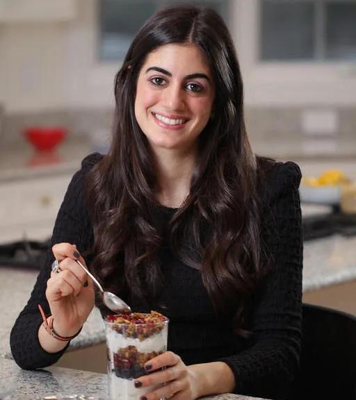 Yasaman Vojdani, founder of Oat My Goodness craft granola, says Nutritious Life Studio's BNC course made her even more passionate about nutrition.