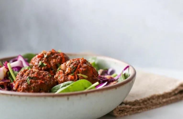 Meatball Appetizer With Paprika and Cumin