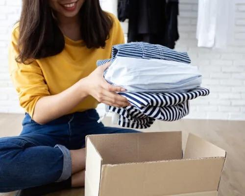 3 Stores That Give You Discounts for Donating Old Clothing