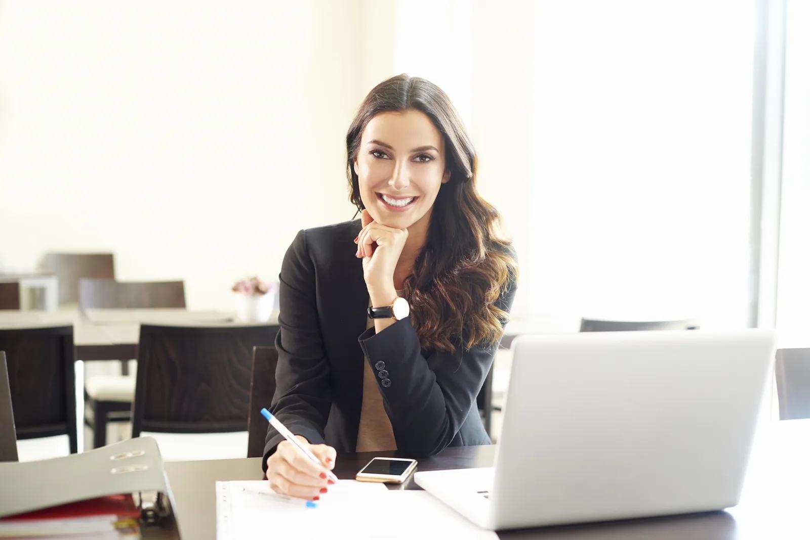 women wage gap & financial equality