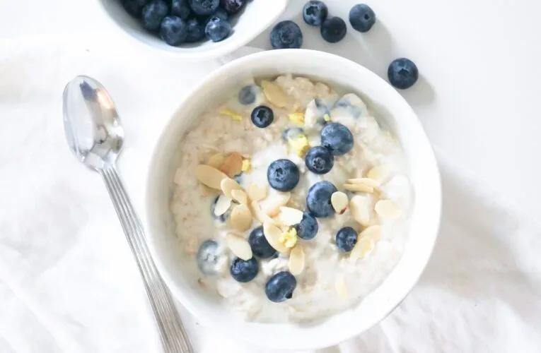 Blueberry Ginger Overnight Oats