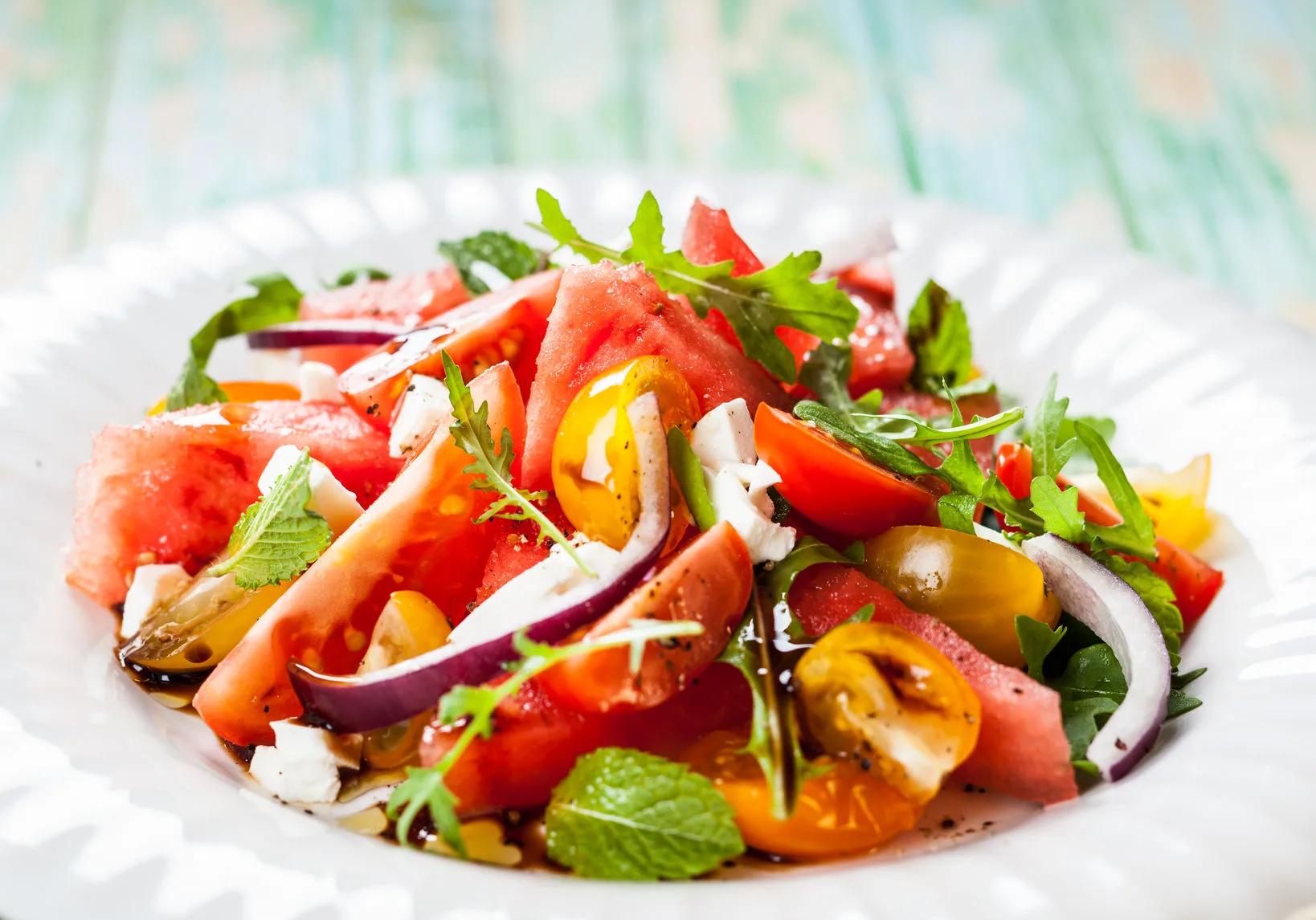7 Insanely Yummy Summer Salad Ideas