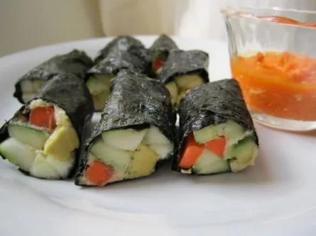 Cucumber Avocado Nori Rolls with Cashew-Carrot Dipping Sauce
