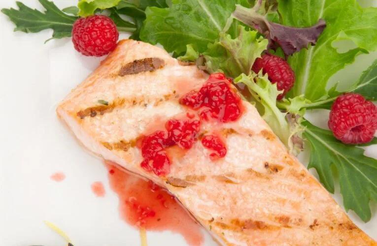 Salmon with Raspberry-Balsamic Glaze