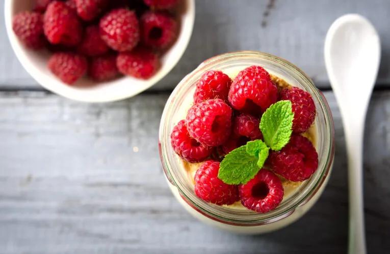 Peanut Butter Berry Yogurt