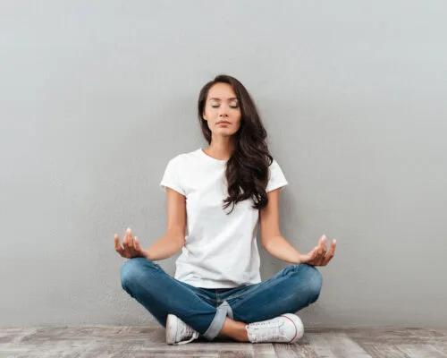 6 Common Meditation Mistakes That Are Holding You Back