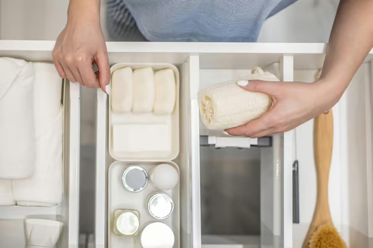 Decluttering and the Mental and Physical Benefits of Creating a More Organized Life