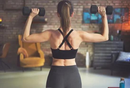 The Real Difference Between Amino Acids and BCAAs—And Which Is Best For You