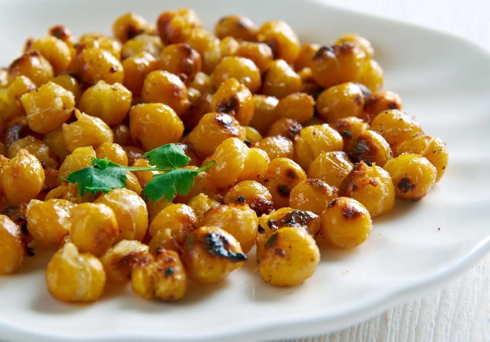 roasted curry chickpeas snack