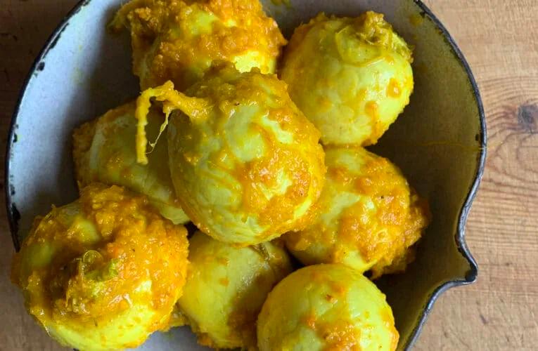 homemade turmeric paste|Turmeric Paste in a bowl on a wooden table