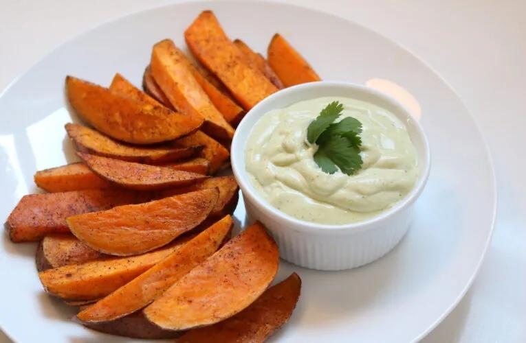 Cilantro Lime Avocado Yogurt Dip