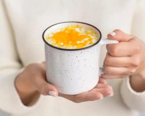 7 Foods to Eat to Fight Anxiety & Depression