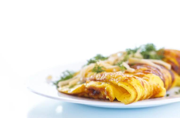 Salmon and Feta Omelet with Asparagus
