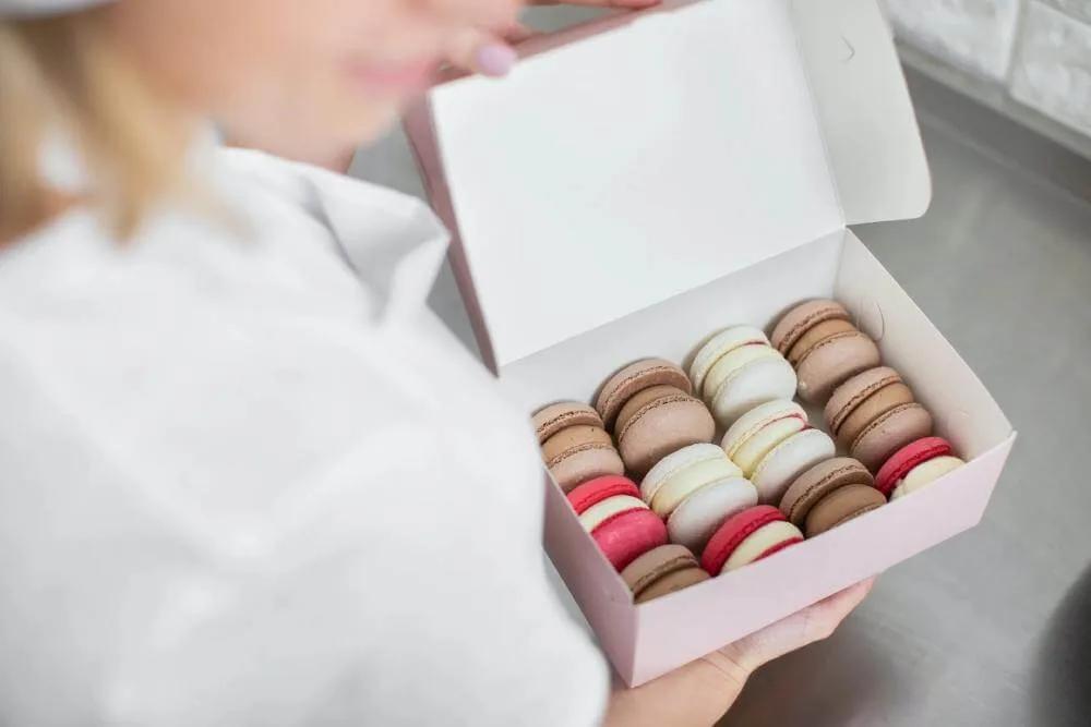 Confessions of a Nutritionist: Battling Sugar Addiction and Mastering Sweet Victory