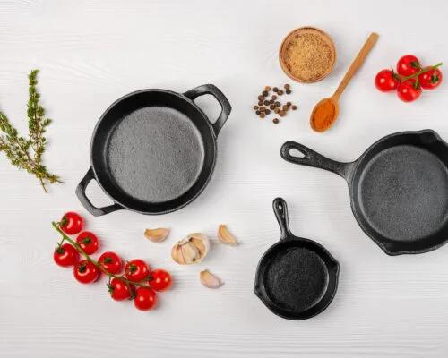 cast iron vs stainless steel cooking