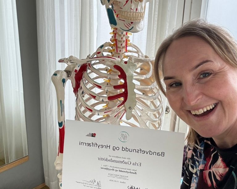 Kennaranámskeið í bandvefsnuddi og hreyfifærni