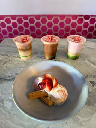 Strawberry Sundae