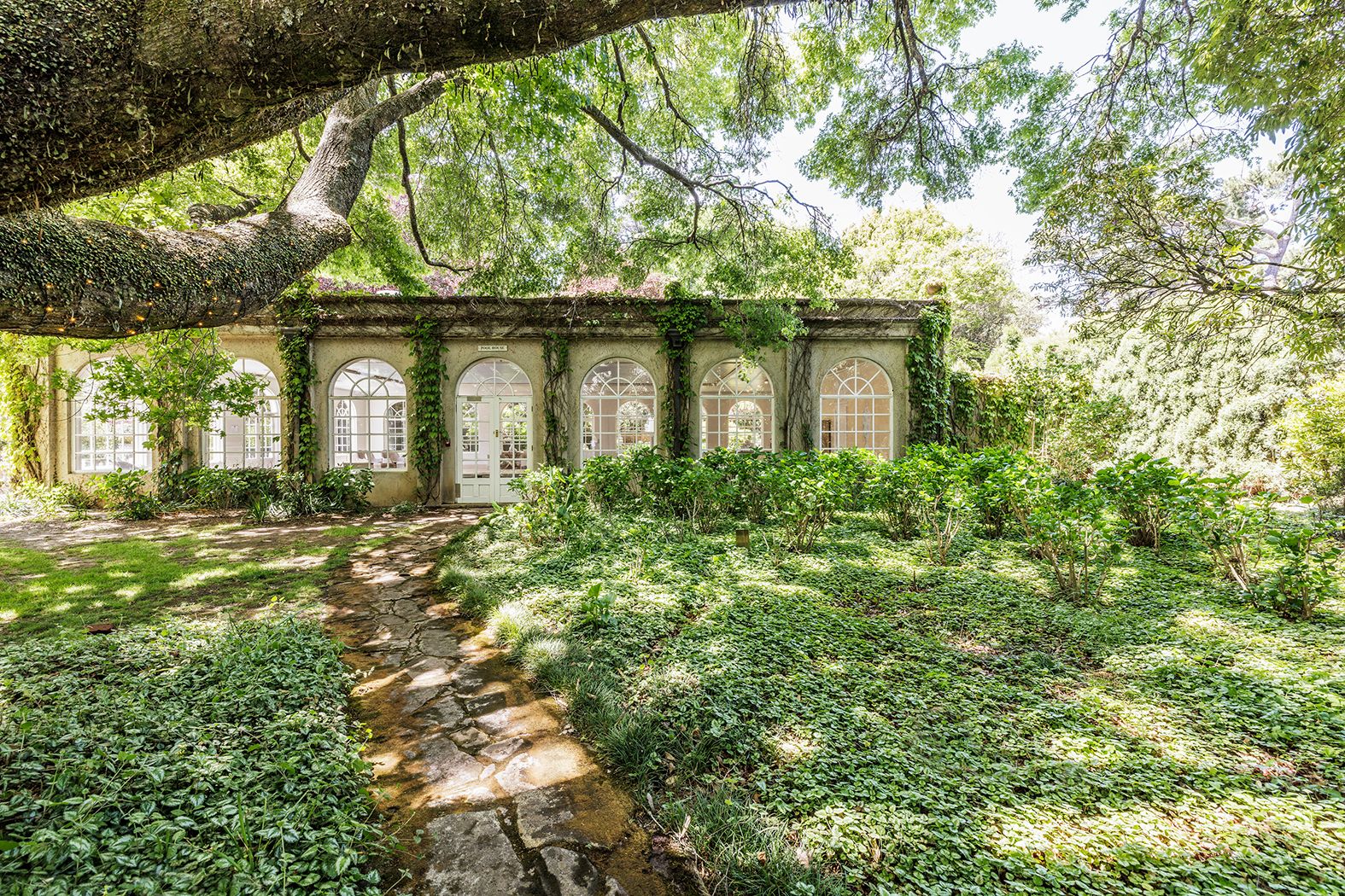 Stay Longer & Save in the Southern Highlands