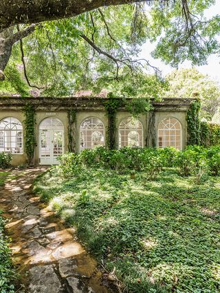 Stay Longer & Save in the Southern Highlands